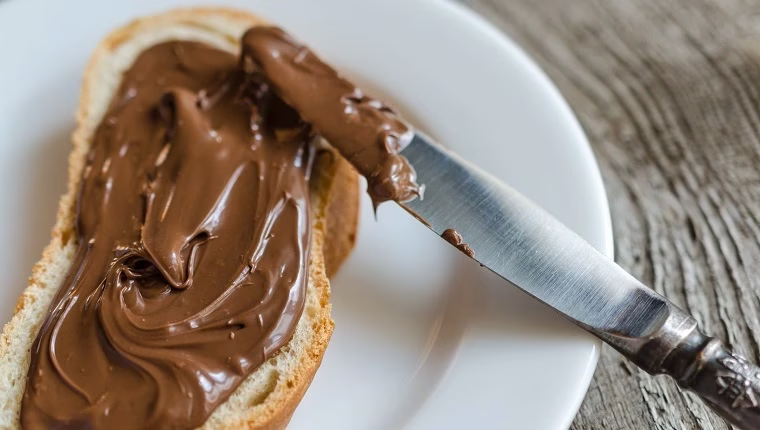 Μπορούν τα σκυλιά να φάνε Nutella; Είναι η Nutella ασφαλής για τα σκυλιά;